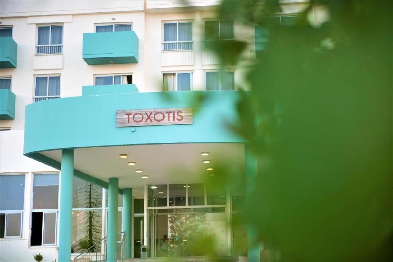 Toxotis Hotel Pernera 外观 照片
