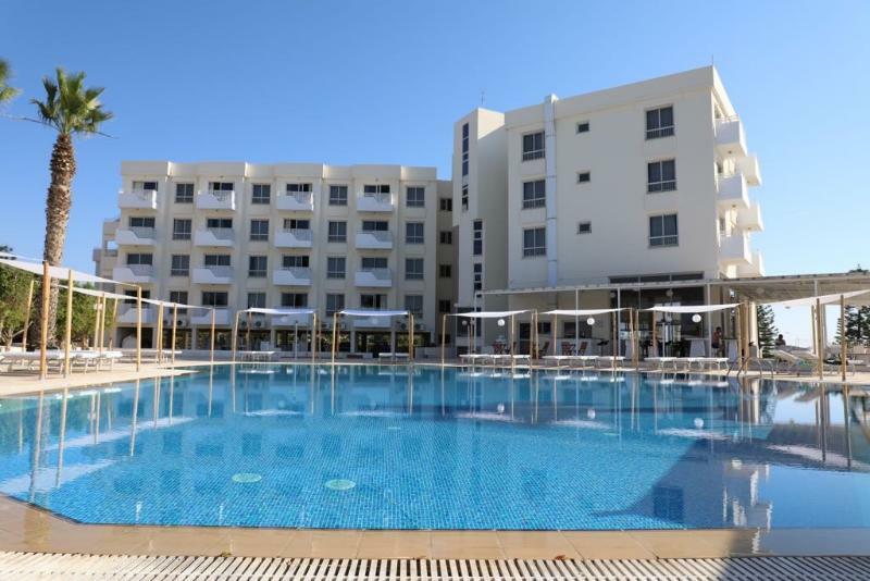 Toxotis Hotel Pernera 外观 照片